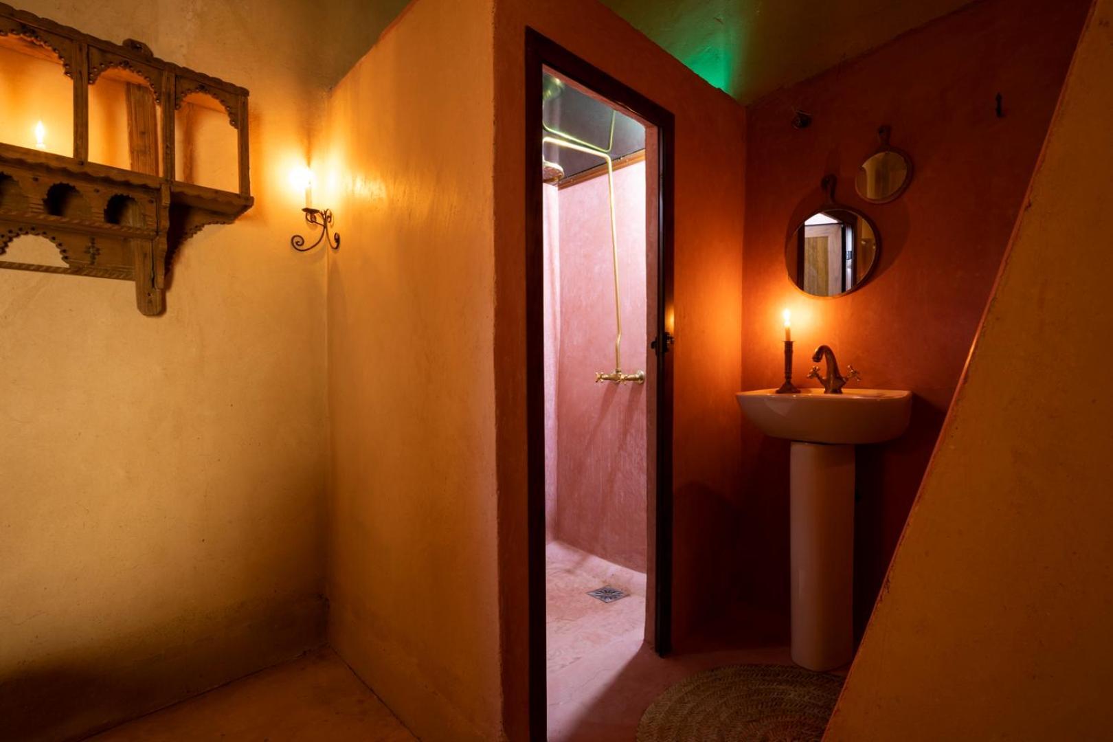 Bed and Breakfast Kasbah Tebi Ait Benhaddou Exterior foto